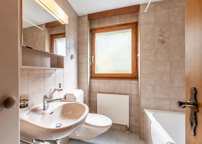 Fabi's Horu Apartament